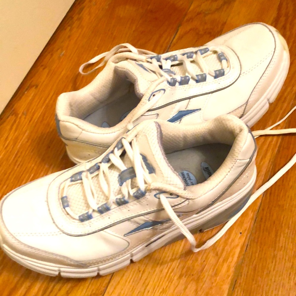 Avia Archrocker Flexplus